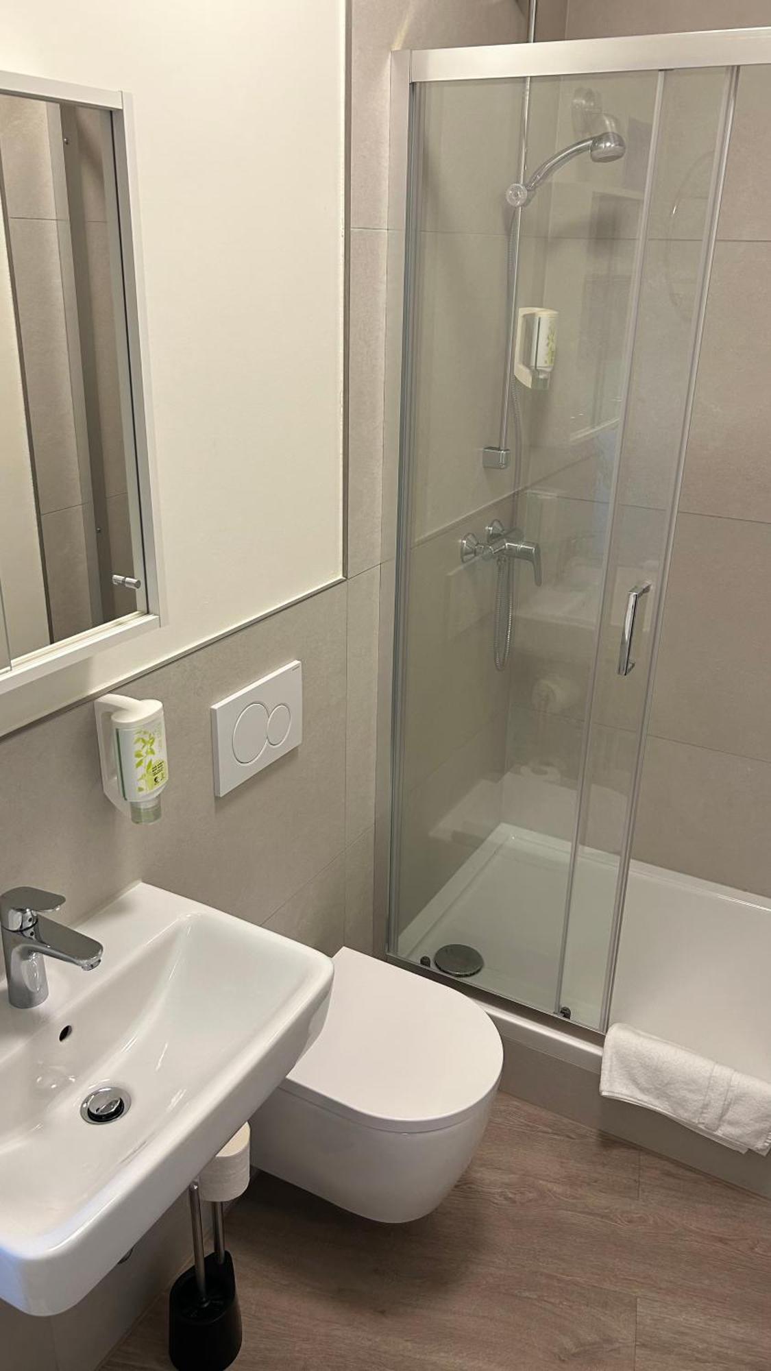 Hotel Ohm Patt 보파르트 외부 사진